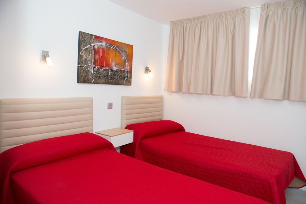 Apartamentos Caribe II Плая дел Инглес Екстериор снимка